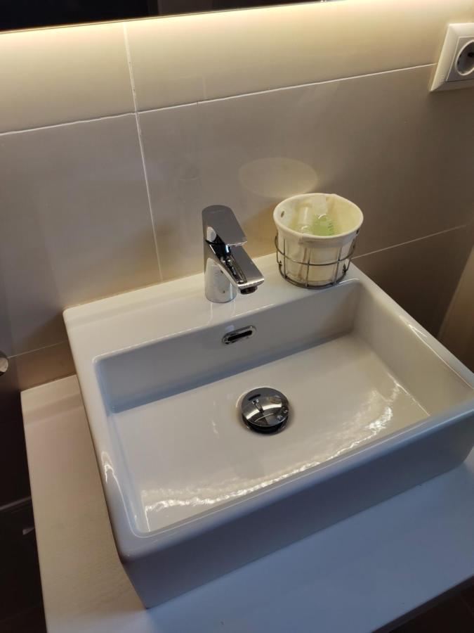 Wenie Apartment By Easyبوخارست المظهر الخارجي الصورة
